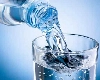 पिण्याच्या पाण्याच्या बाटलीमध्ये कमोडच्या सीटपेक्षा जास्त जंतू असतात? संशोधक काय इशारा देतात? वाचा