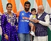 जसप्रीत बुमराह के परिवार से मिले PM Modi, मैन ऑफ द टूर्नामेंट ने ट्वीट कर किया धन्यवाद