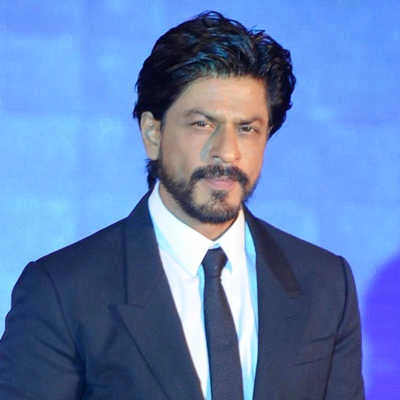 Clean chit to Shah Rukh in manhandling and abusing case