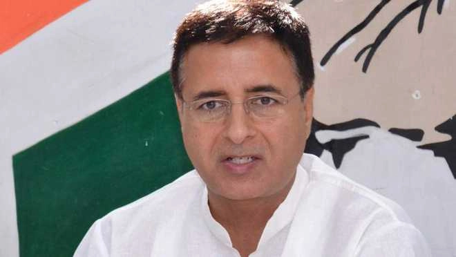 'Fuel loot scheme': Congress takes dig at Centre over hike in CNG price