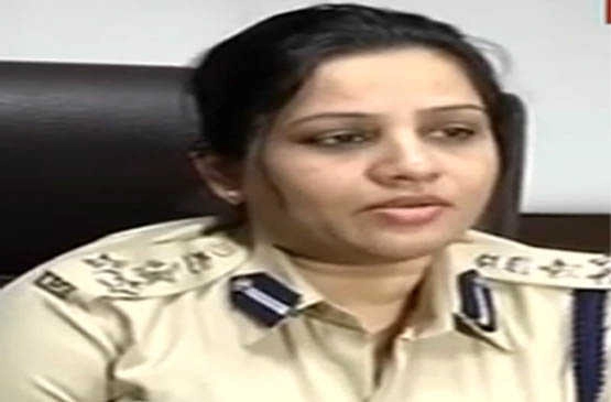 This lady cop exposed AIADMK’s Sasikala's VIP lifestyle in Jail