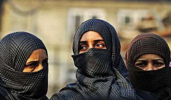 ‘Those who don’t wear burqa and who remove burqa for selfies will be taught a lesson’: Muslim group in Mangaluru threatens women