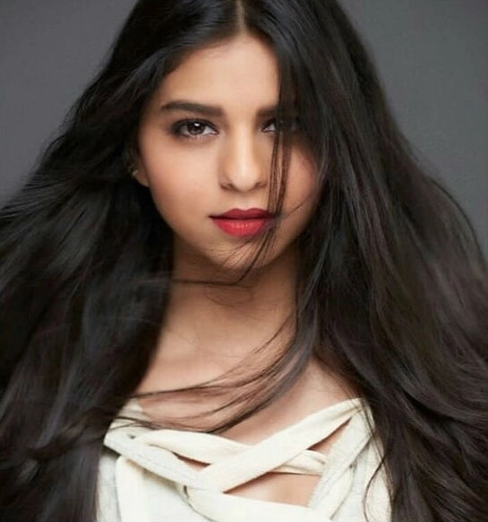 Shah Rukh Khan’s daughter Suhana makes stunning debut on Vogue cover: See pics