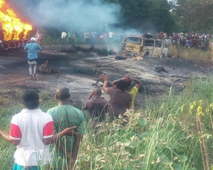 50 killed after Gasoline tanker overturns then explodes as people try to collect spilled fuel in Nigeria
