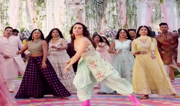 Donning indo-western, Shraddha Kapoor nails perfect wedding look in her new song 'Bhankas'