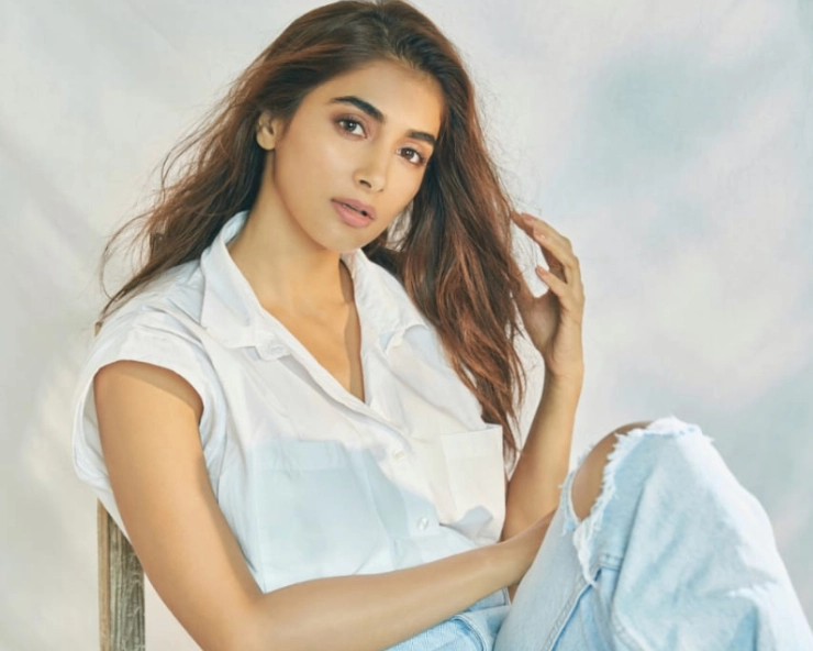 Pooja Hegde on being approached by Rohit Shetty for Cirkus, 