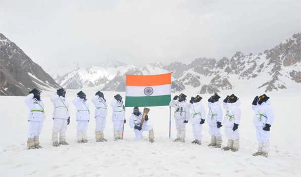 50 Yrs of 1971 Indo-Pak war victory: Swarnim Vijay Victory flame reaches frozen frontiers of Siachen glacier