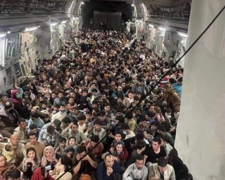 Military evacuation flights resume at Kabul airport