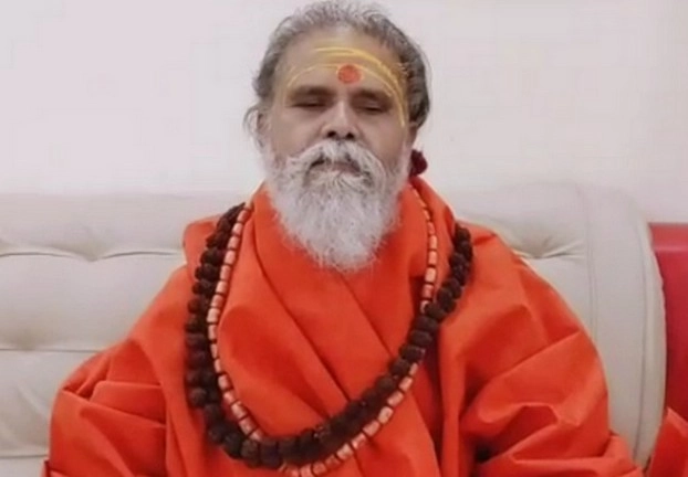 Mahant Narendra Giri given Bhu Samadhi at Baghambari Math