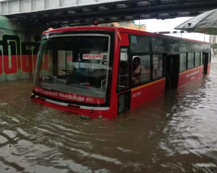 WATCH: Heavy rains pound Chennai & suburbs, triggers memories of 2015 floods
