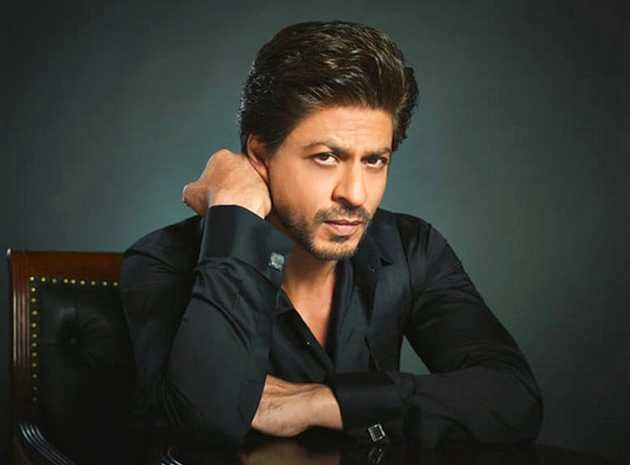 SRK’s overseas charm comes to aid of Indian professor. Check it out!