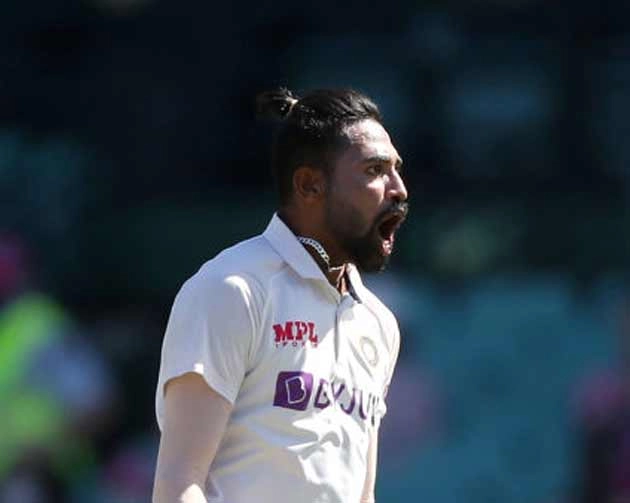 Warwickshire sign Indian pacer Mohammed Siraj for County Championship