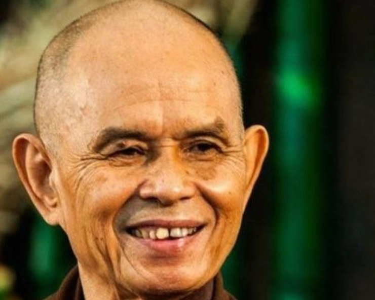 Thich Nhat Hanh: Influential Zen Buddhist monk dies at 95