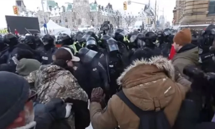 Canada freezes financial assets of those involved in ongoing COVID-19 protests