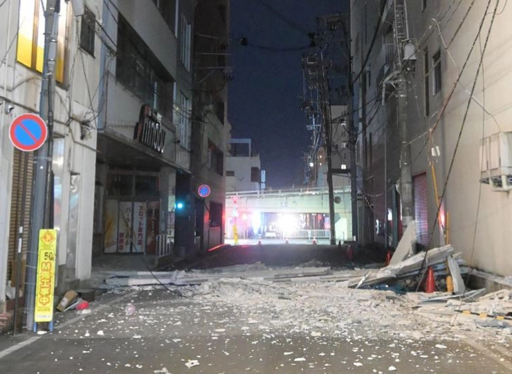 Japan: 7.4-magnitude earthquake kills 4, disrupts transport, millions lose power