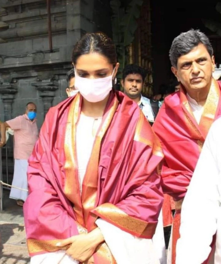 PHOTOS: Deepika Padukone visits Tirupati temple with her father on his birthday!