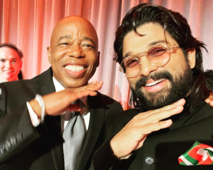 Allu Arjun is ‘Grand Marshal’ in annual Indian day parade in New York, performs Pushpa’s iconic 'Jhukega Nahi' gesture with Mayor. See PICS  and VIDEO