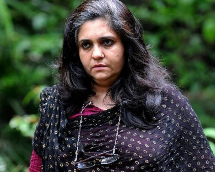 2002 Gujarat riots: Supreme Court grants interim bail to Teesta Setalvad