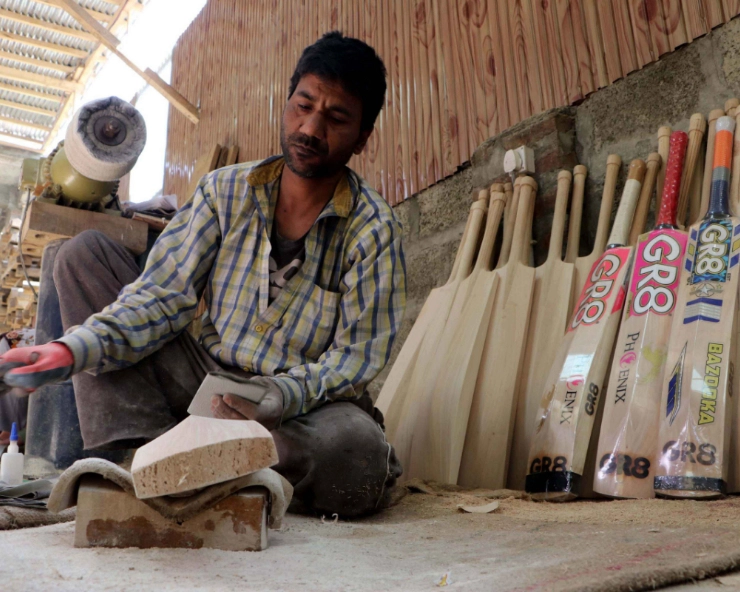 Made-in-Kashmir Cricket Bats on global pursuit