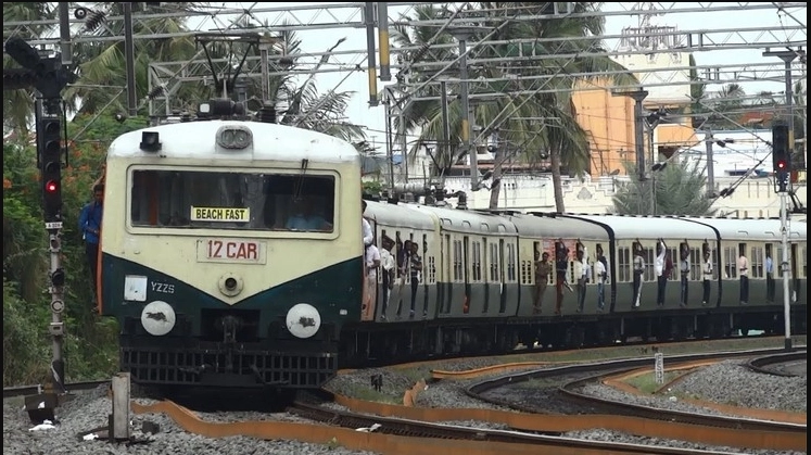 Tamil Nadu: Man jumps of moving EMU to save friend, knocked down by another train