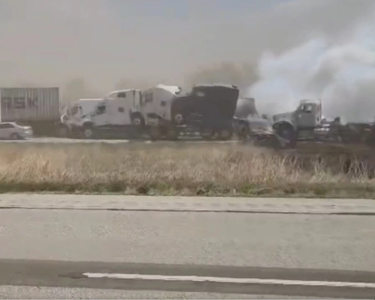 US: 6 dead, dozens injured after dust storm causes highway pileup (VIDEO)