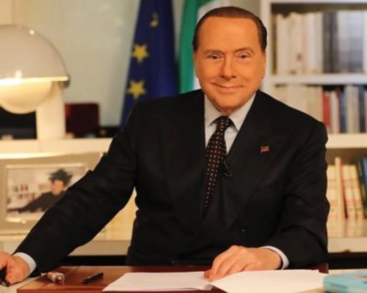 Former Italian Prime Minister Silvio Berlusconi dies