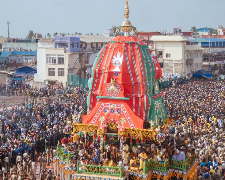 Chariots of Lord Jagannath, devi subhadra reaches Gundicha temple