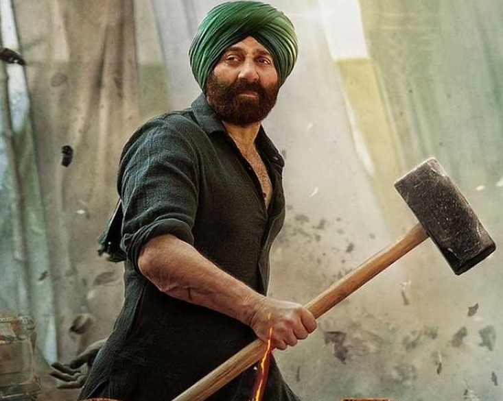 Sunny Deol's film Gadar 2 creates history, crosses 400 crores at Indian Box Office