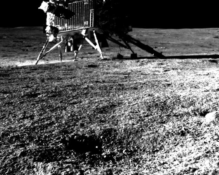 Chandrayaan-3 Mission: Pragyan Rover clicks image of Vikram Lander in moon