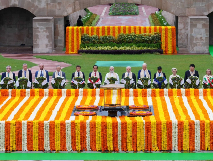 VIDEO: G20 leaders visit Rajghat, pay tribute to Mahatma Gandhi