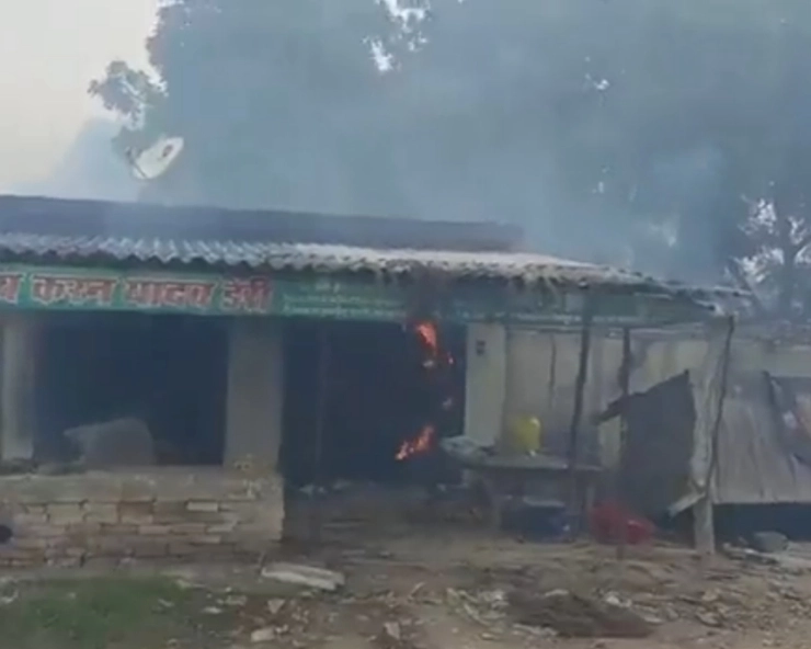 UP: Three of Dalit family shot dead, agitated villagers torch houses