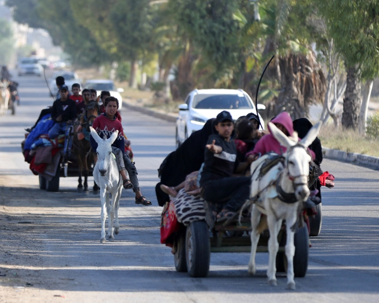 Israel-Hamas war: 1 million displaced in Gaza: UN