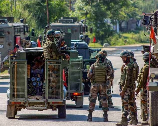 Jammu and Kashmir: 5 soldiers martyred, 2 injured as terrorists attack army vehicle in Rajouri