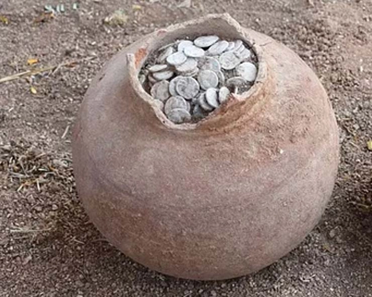 Telangana: Ikshvaku period coins unearthed during excavations at historic Phanigiri site in Suryapet