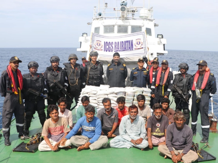 Indian Coast Guard seizes contraband worth Rs 600 crore from Pakistan boat off Gujarat Coast