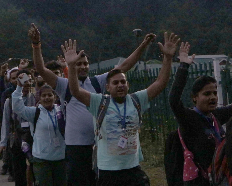 Amarnath Yatra: Third batch of 6619 pilgrims leave from Jammu base camp