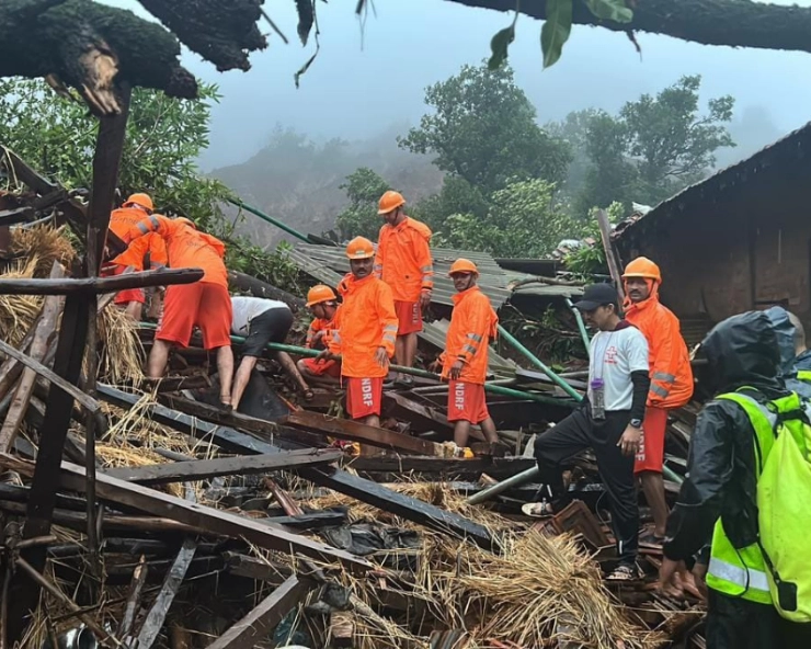 Landslide at Kavnai in Nashik