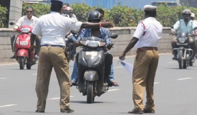 ગુજરાત પોલીસે કોરોનાકાળમાં માસ્ક ન પહેરનારાઓ પાસેથી 294 કરોડ રૂપિયા વસૂલ્યા