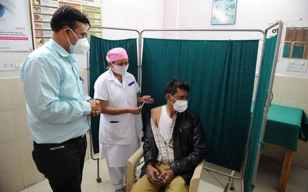Covid Vaccination:  મુંબઈએ પાર કર્યો વેક્સીનેશનો એક કરોડનો આંકડો, આવુ કરનારો દેશનો પ્રથમ જીલ્લો