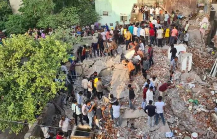 Building collapsed in Gujarat's Jamnagar, 3 people killed, rescue operation underway