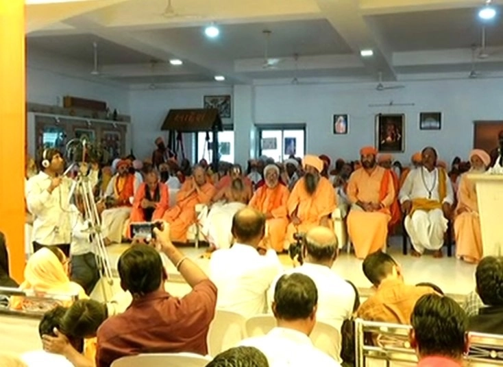 Convention of Sadhu Saints in Junagadh: