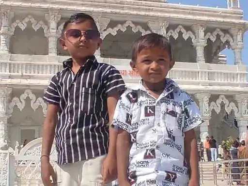 In Rajula, the bodies of two brothers who had left home to play were found dead in the lake