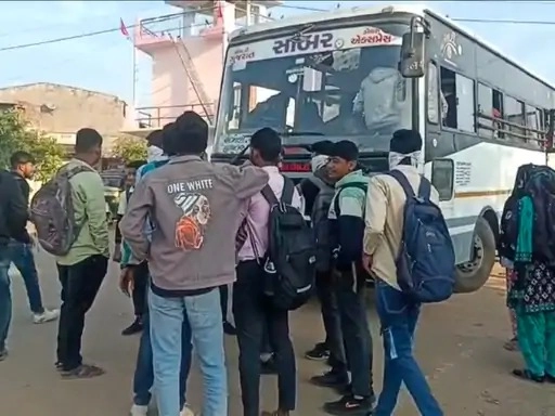 Villagers protested as the ST bus coming from Antroli to Ahmedabad was overcrowded
