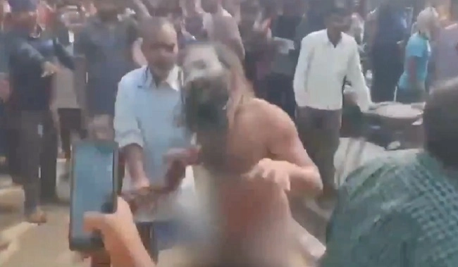 3 UP Monks Brutally Beaten by Mob in West Bengal