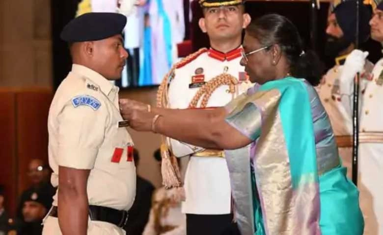 CRPF jawan of Gujarat honored with Shorya Chakra