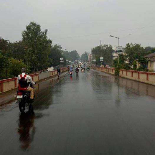 ગુજરાત: અહીં વાવાઝોડા સાથે થશે વરસાદ