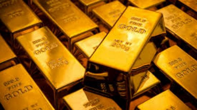 वैश्विक दबाव में सोना-चांदी 2 सप्ताह के निचले स्तर पर - Gold