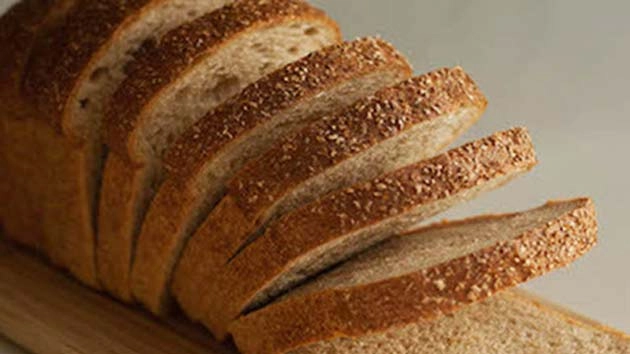 Health Tips : आरोग्यासाठी ब्राऊन ब्रेड खाण्याचे फायदे