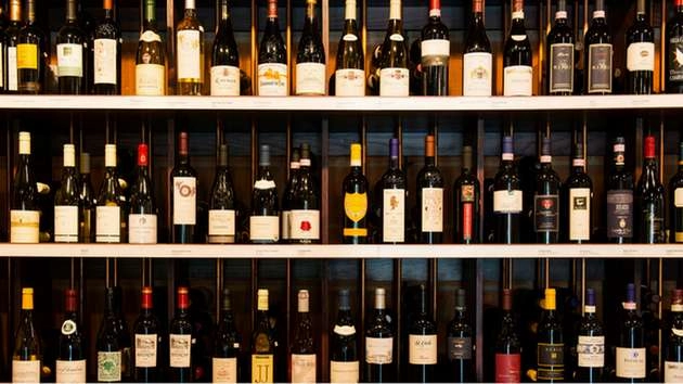 सरकार ने शराब ठेकेदारों से वसूले 23 करोड़, कुर्की की तैयारी
