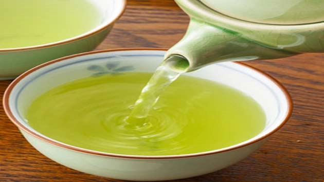 Skin Care from Green Tea: માત્ર વજન ઘટાડવા જ નહી, ત્વચા માટે પણ વરદાન છે ગ્રીન ટી જાણો તેના ફાયદા